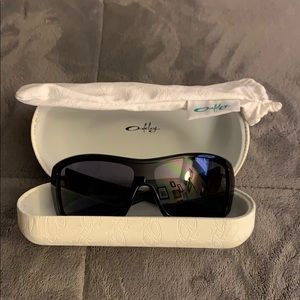 Brand New Oakley Forsake polarized